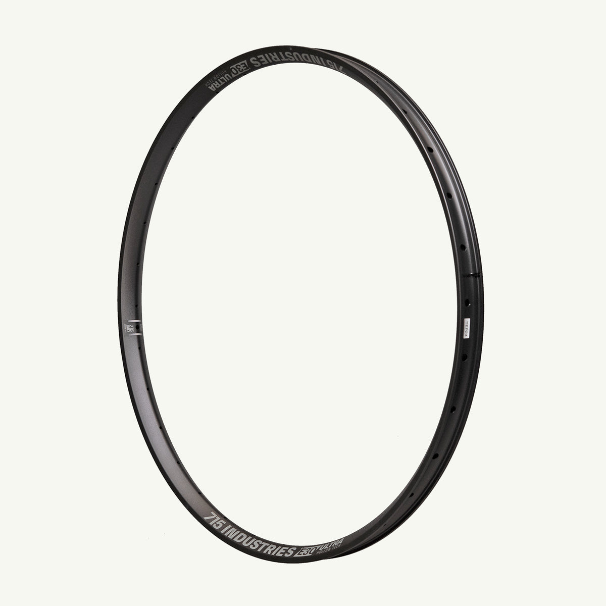 Llanta 715IND E30 Ultra 27.5" 32H Negra - 715 Industries