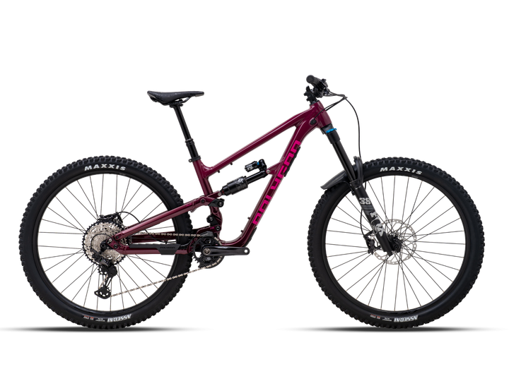 Bicicleta Polygon Collosus N9 Morado